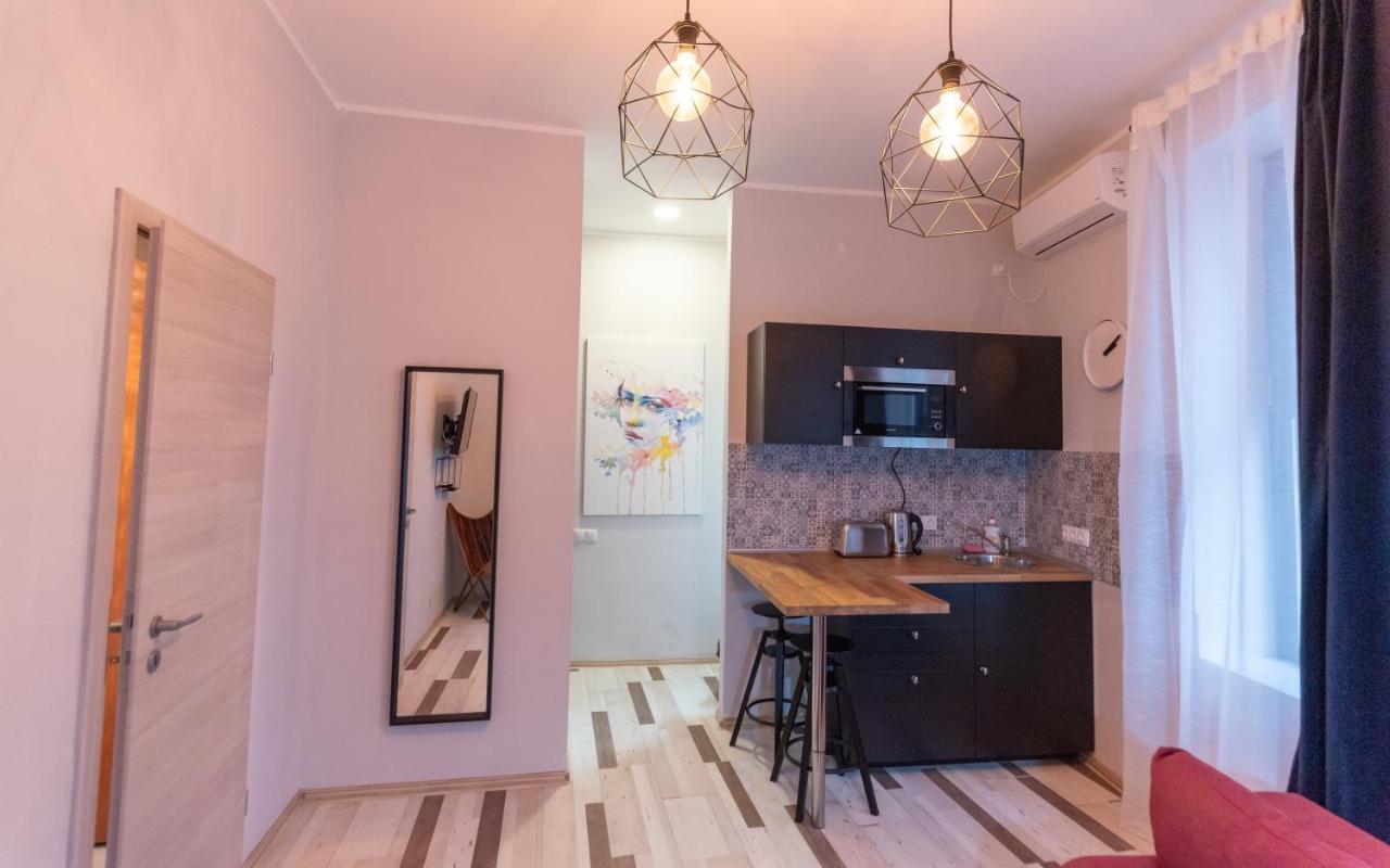 Heights Accommodation City Center Bucharest Exterior photo